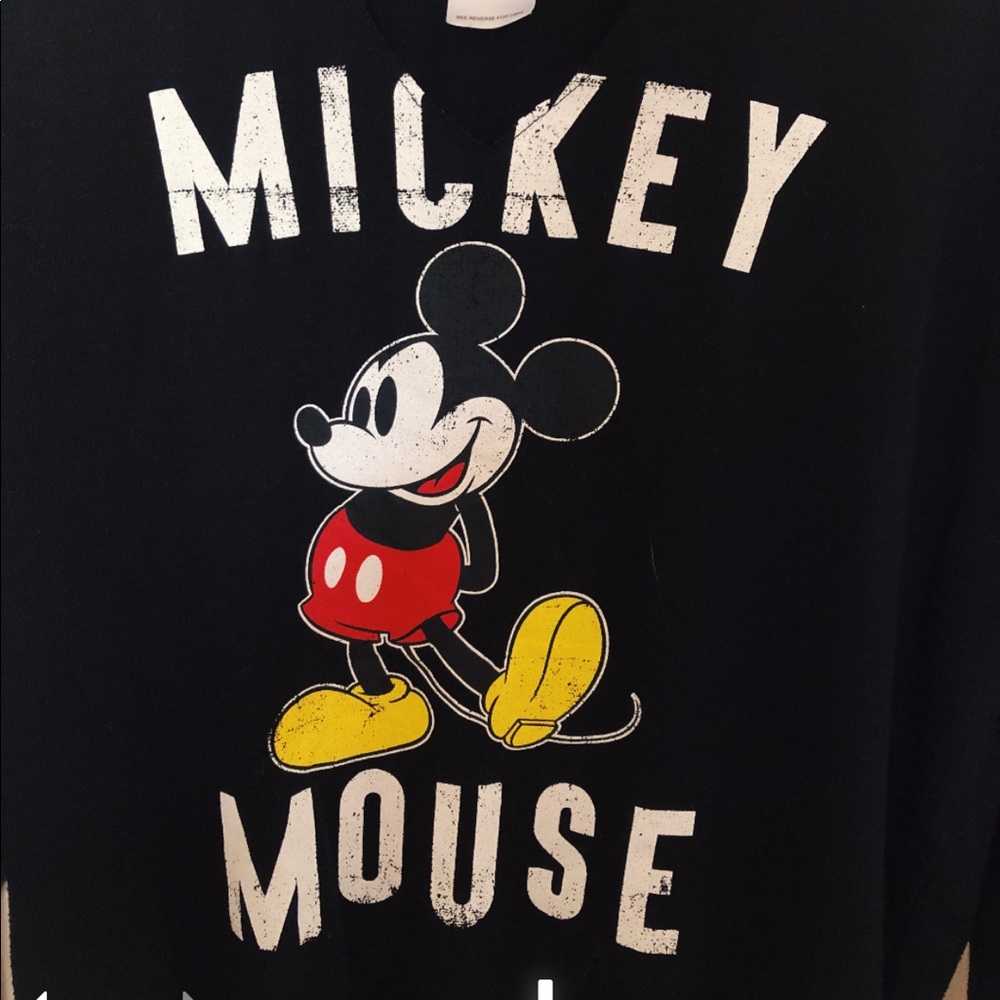 Disney Mickey Pullover - Picture 2 of 3